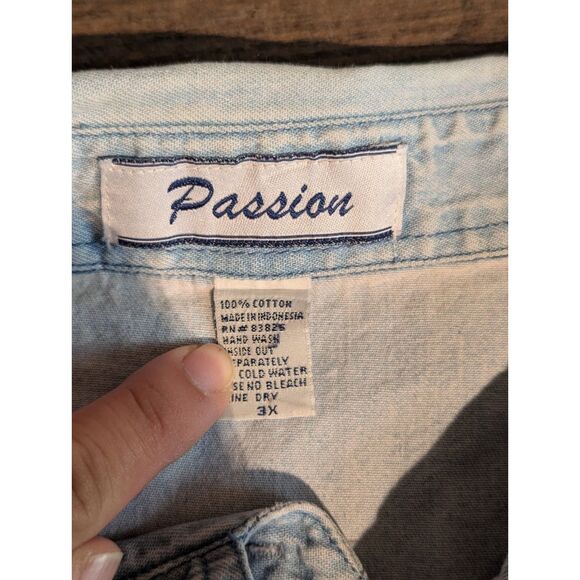 Passion 3X Embroidered Cat Denim Shirt - Picture 3 of 8